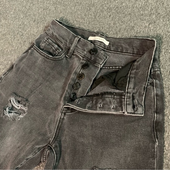 Pacsun High Rise Straight Black Distressed Jeans 23 - Picture 3 of 9